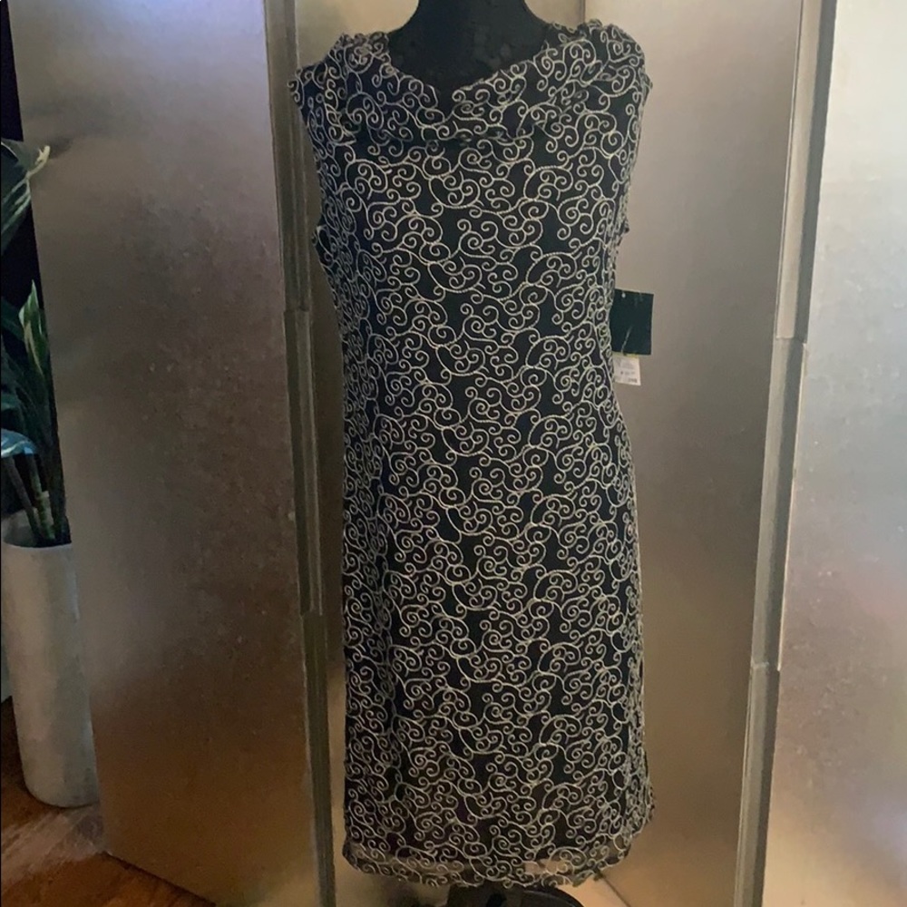 Jones of NY swirl design dress